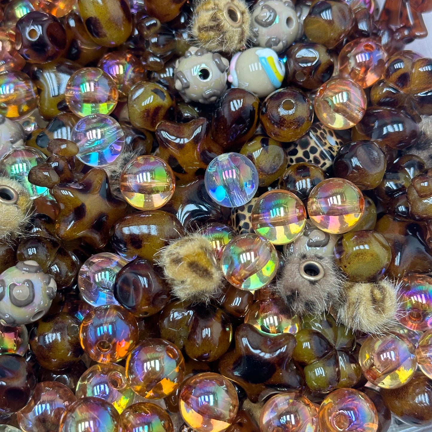 Acrylic beads- Leopard Amber (for keychains,beadable pens, phone chains)