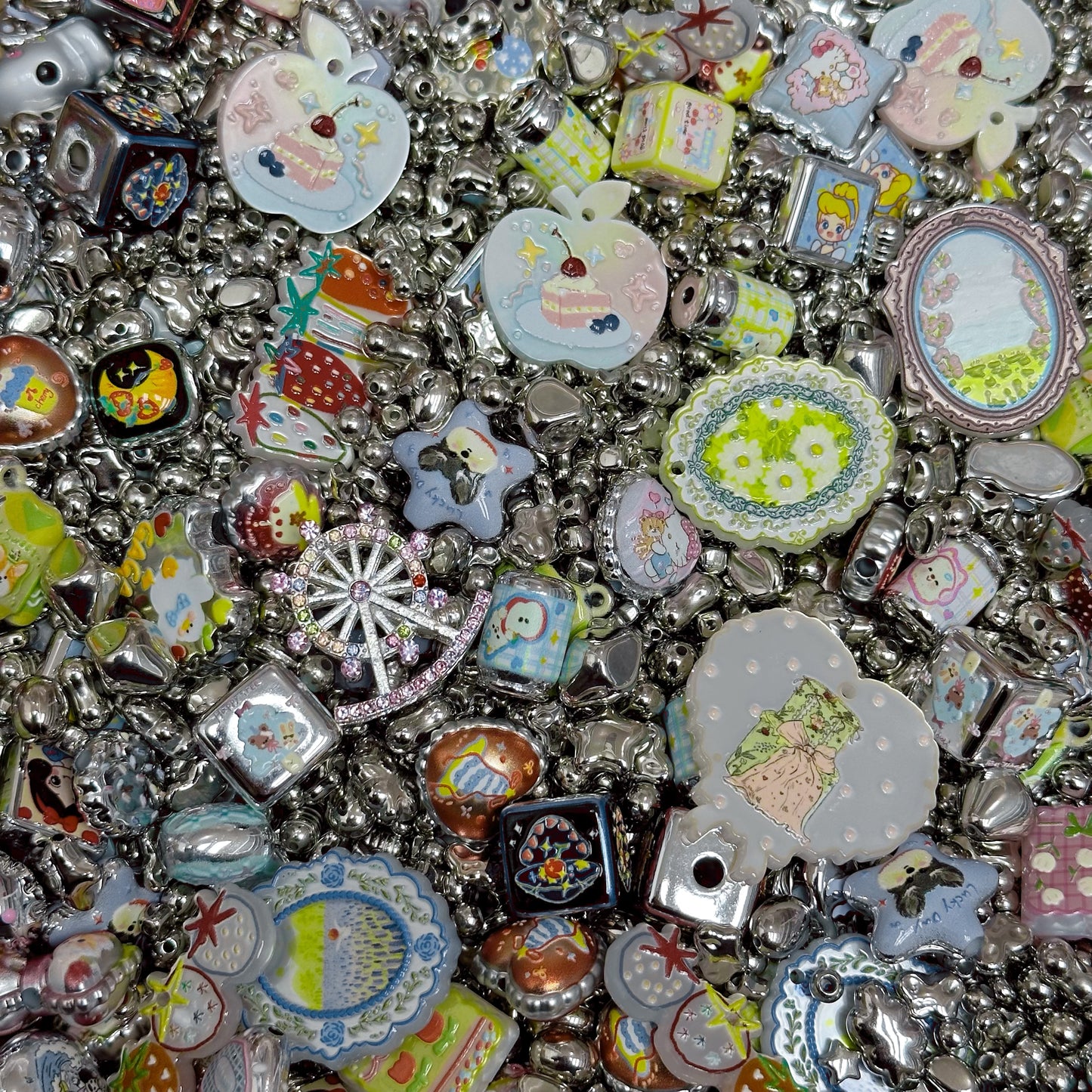 Acrylic beads-Silver Cake(for phone chains, beadable pens, keychains)