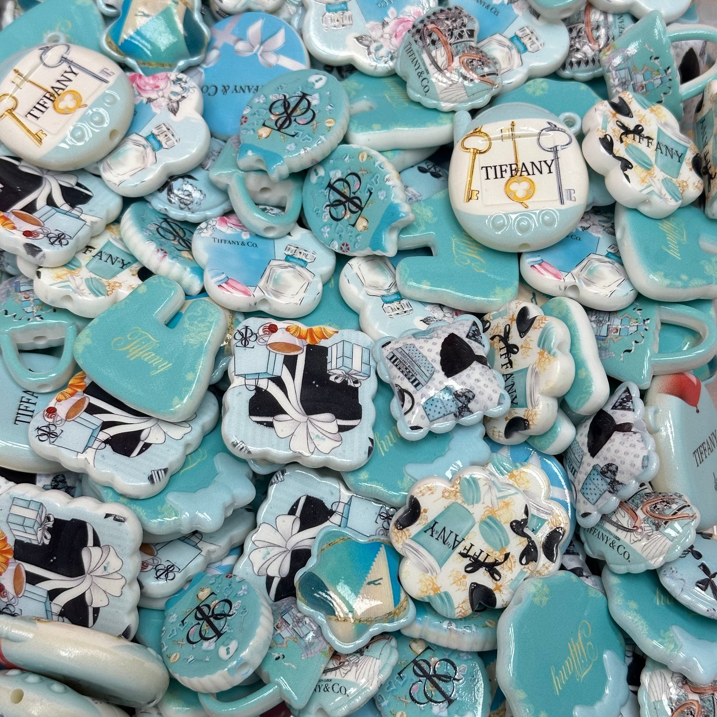 Acrylic beads – TF Blue for beadable pens, keychains, phone chains