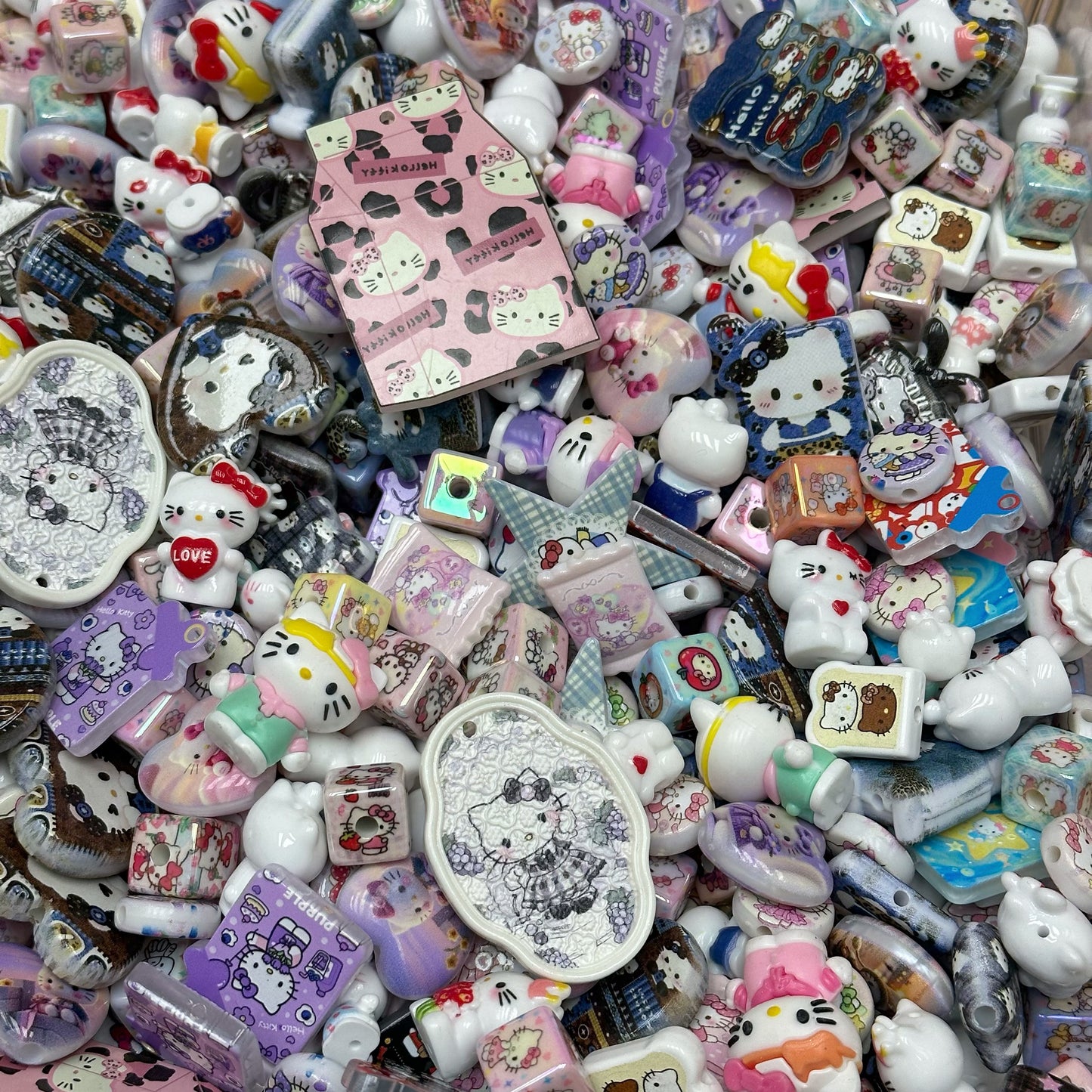 (New)Acrylic beads – Cute Kitty for beadable pens, keychains, phone chains