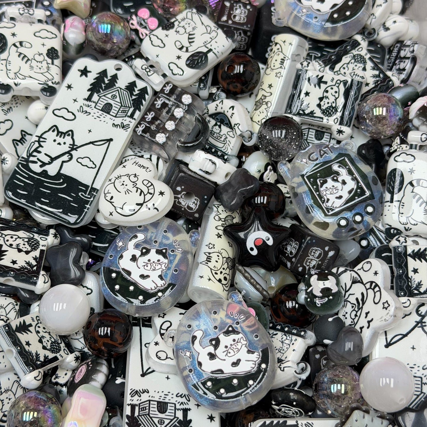 Acrylic beads-Black & White Fishing Kitty(for phone chains, beadable pens, keychains)