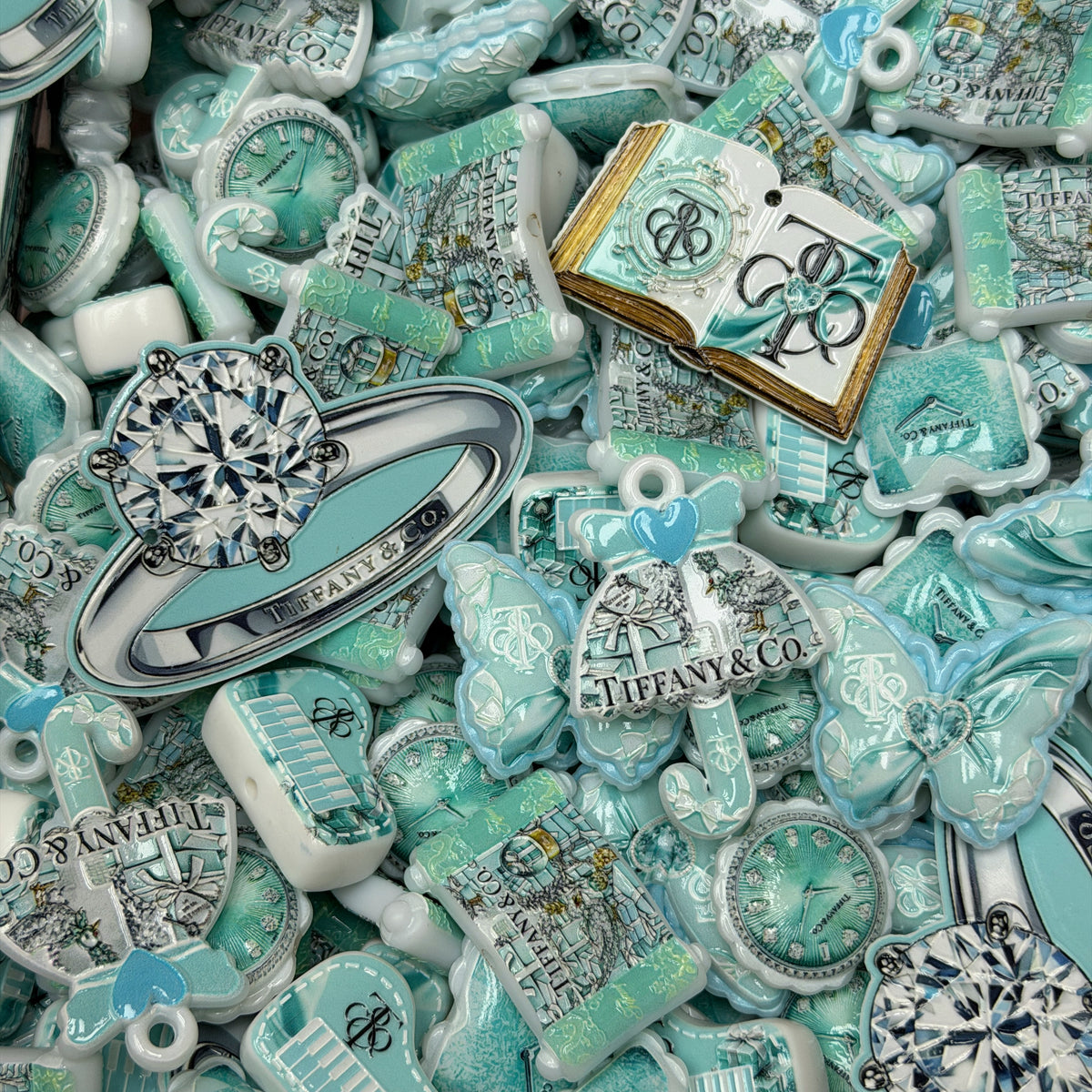 Acrylic beads- Blue Tiffany(for phone chains, beadable pens, keychains)