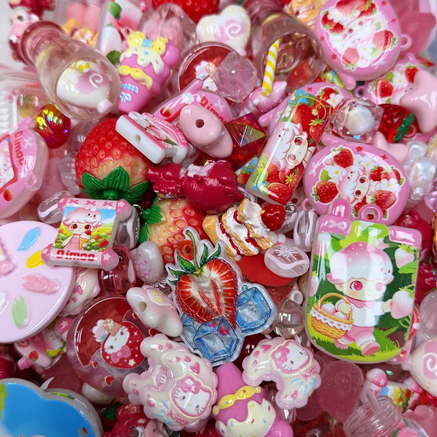Acrylic beads-Strawberry DIMOO(for phone chains, beadable pens, keychains)