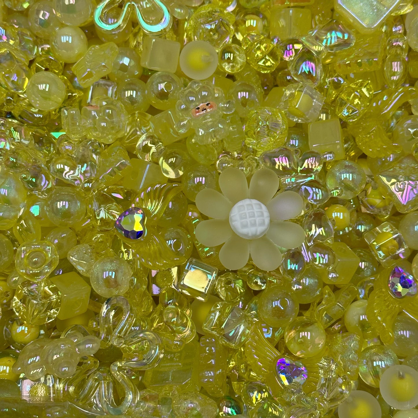 Acrylic beads – Dream Yellow for beadable pens, keychains, phone chains