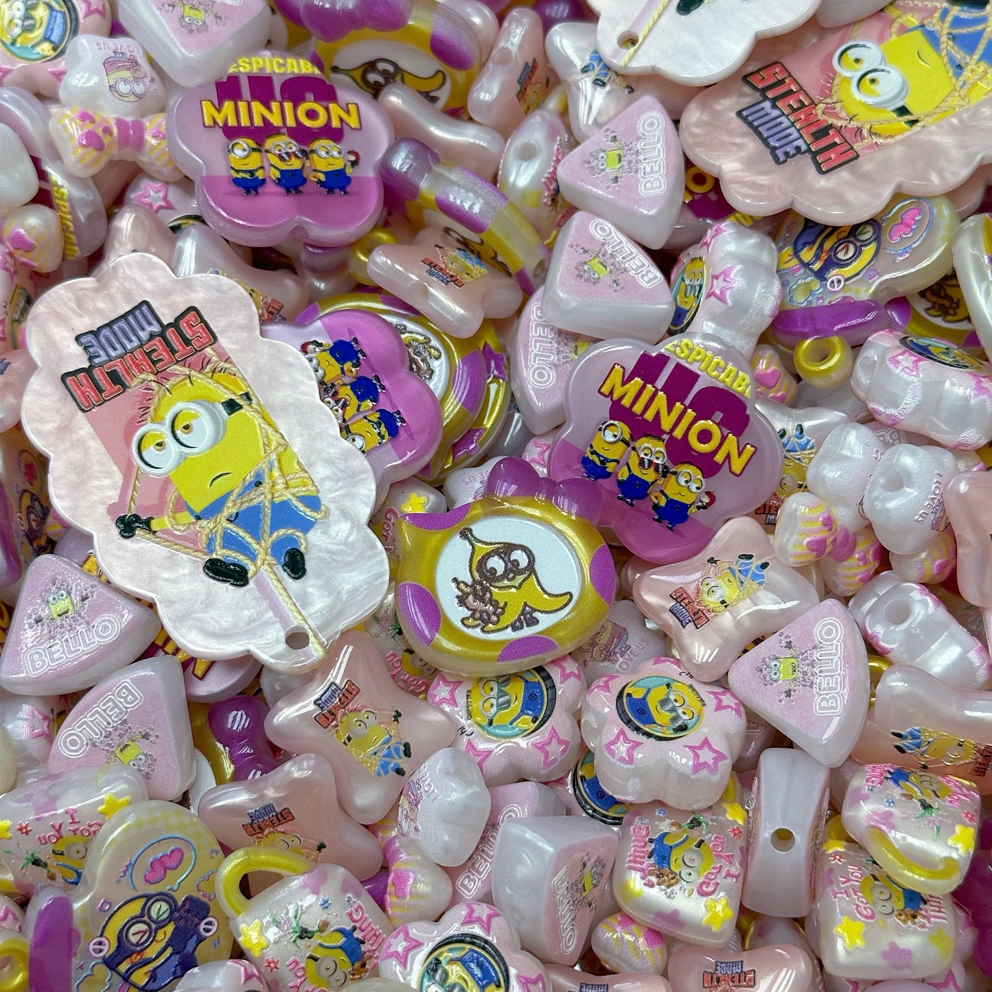 Acrylic beads – Minion for beadable pens, keychains, phone chains