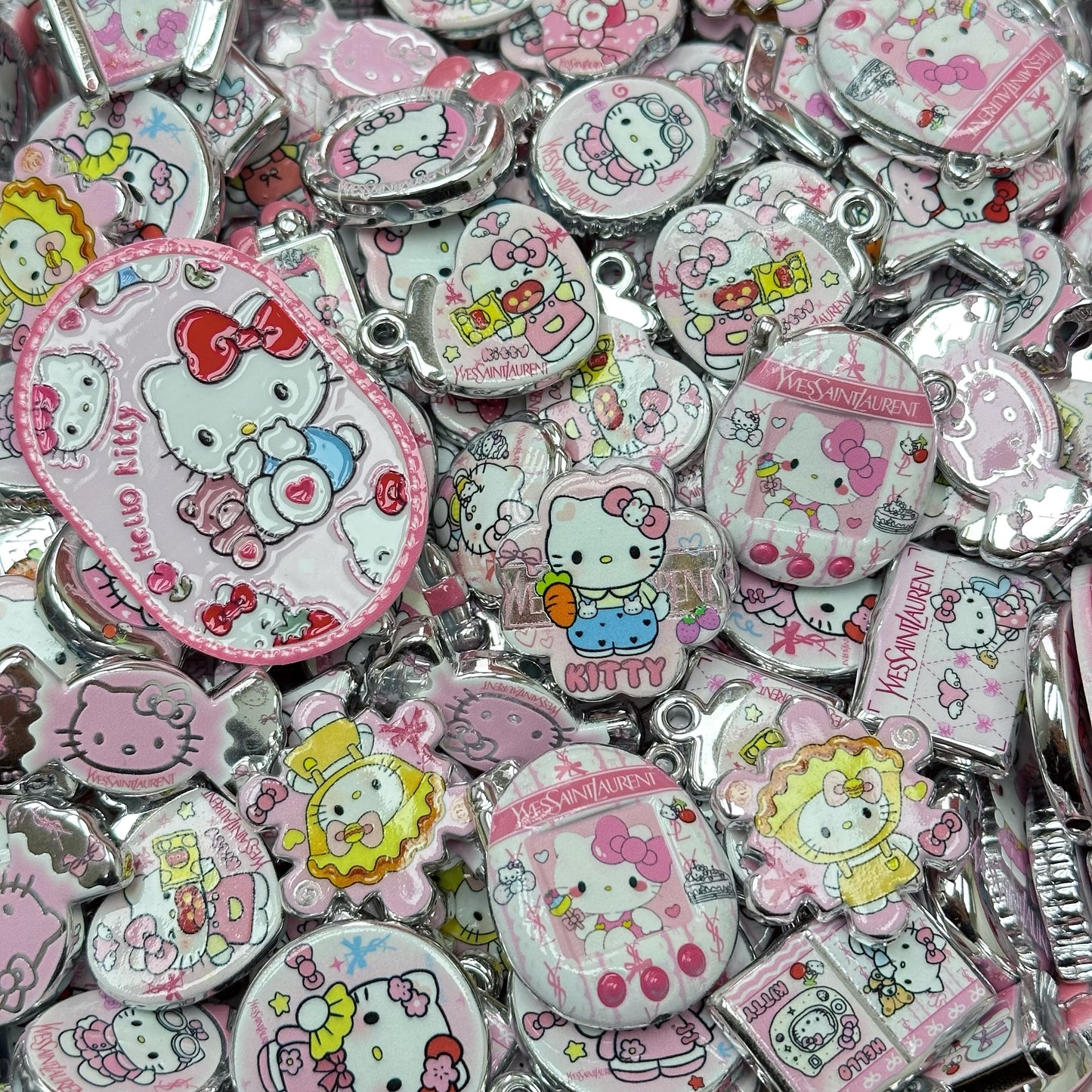 Acrylic beads – Pink HK in Silver for beadable pens, keychains, phone chains