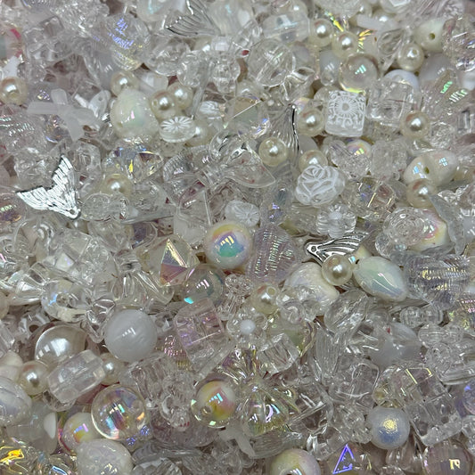 Acrylic beads – Dream in Ice White for beadable pens, keychains, phone chains
