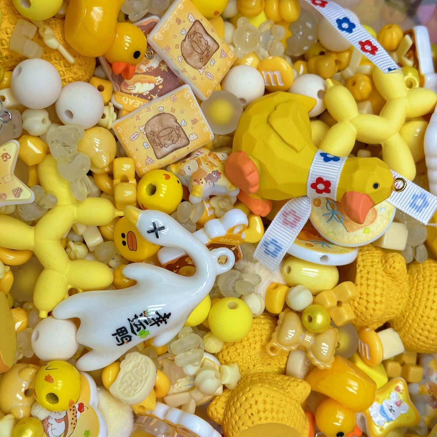 Acrylic beads – Ducky Daydream for beadable pens, keychains, phone chains