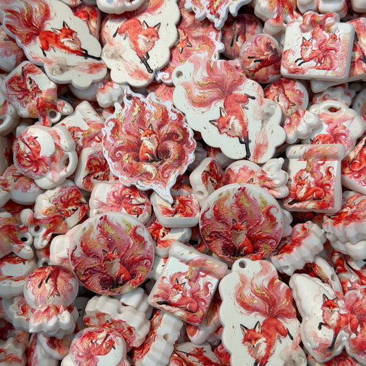 (BOGO)Acrylic beads-Red Nine-Tailed Fox(for phone chains, beadable pens, keychains)