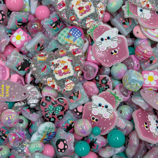 Acrylic beads-Pink & Green Kitty(for phone chains, beadable pens, keychains)