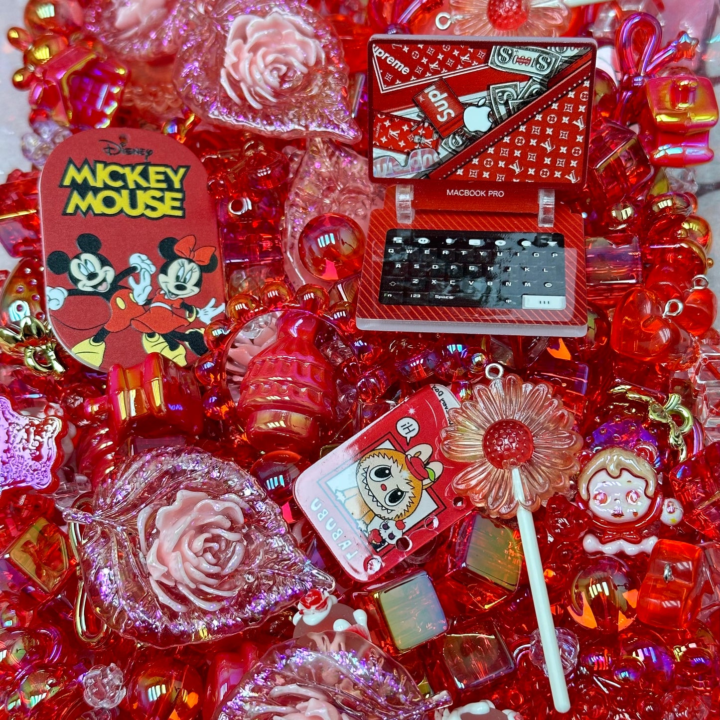 Acrylic beads-Red Candy Wonderland (for beadable pens, keychains, phone chains)