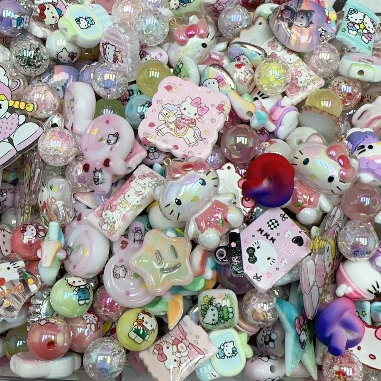 Acrylic beads-Kitty (for phone chains, beadable pens, keychains)