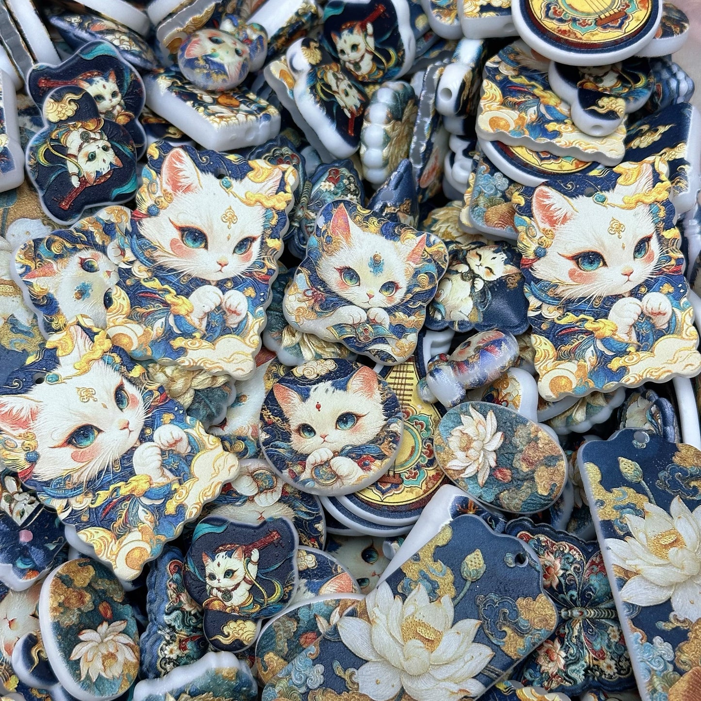 Acrylic beads-Fox Cat(for phone chains, beadable pens, keychains)