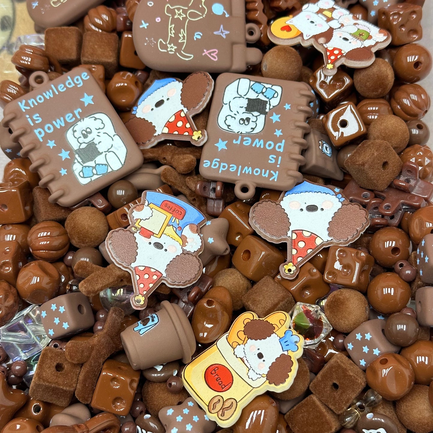 Acrylic beads – Velvet Mocha Paws for beadable pens, keychains, phone chains