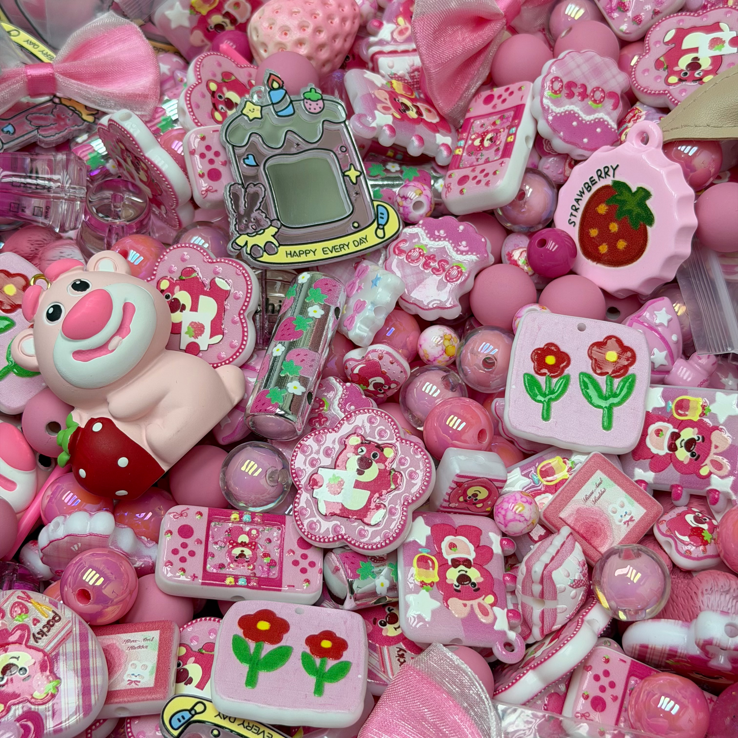 Acrylic beads-Strawberry Bear(for phone chains, beadable pens, keychains)