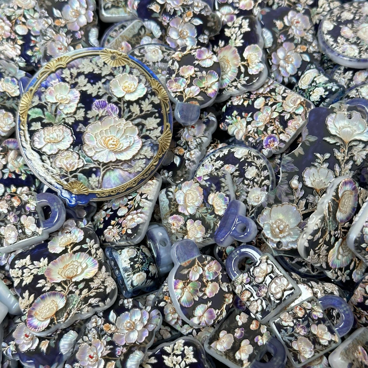 Acrylic beads-Starlit Violet Garden (for phone chains, beadable pens, keychains)