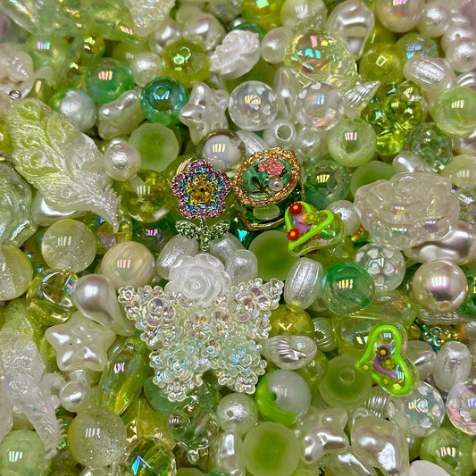 Acrylic beads – Blooming Pearl Forest for beadable pens, keychains, phone chains