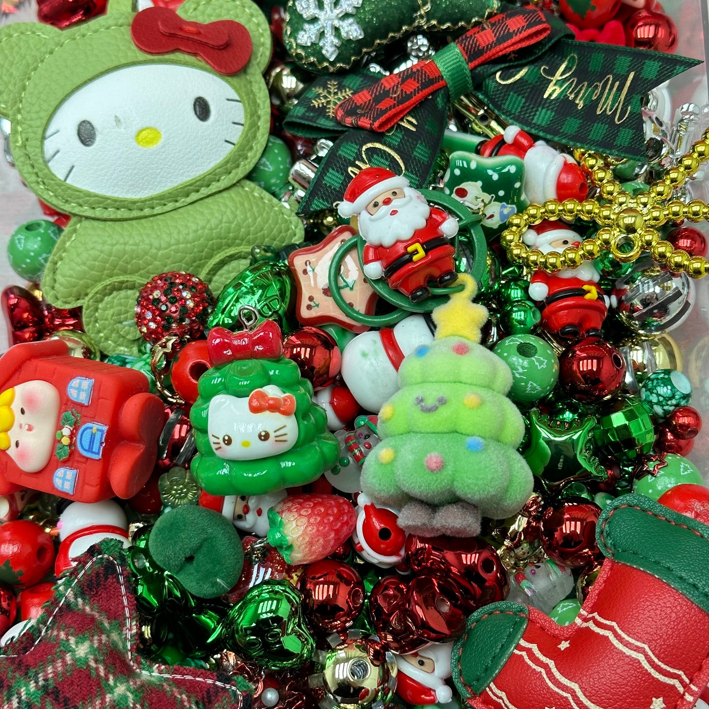 Acrylic beads-Christmas Acrylic Beads (for beadable pens, keychains, phone chains)