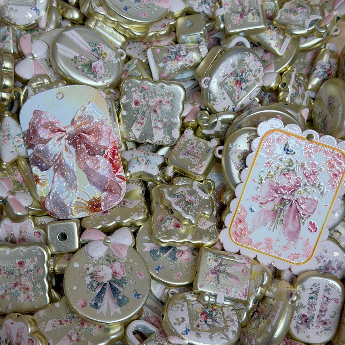 Acrylic beads- Flower in Golden(for phone chains, beadable pens, keychains)