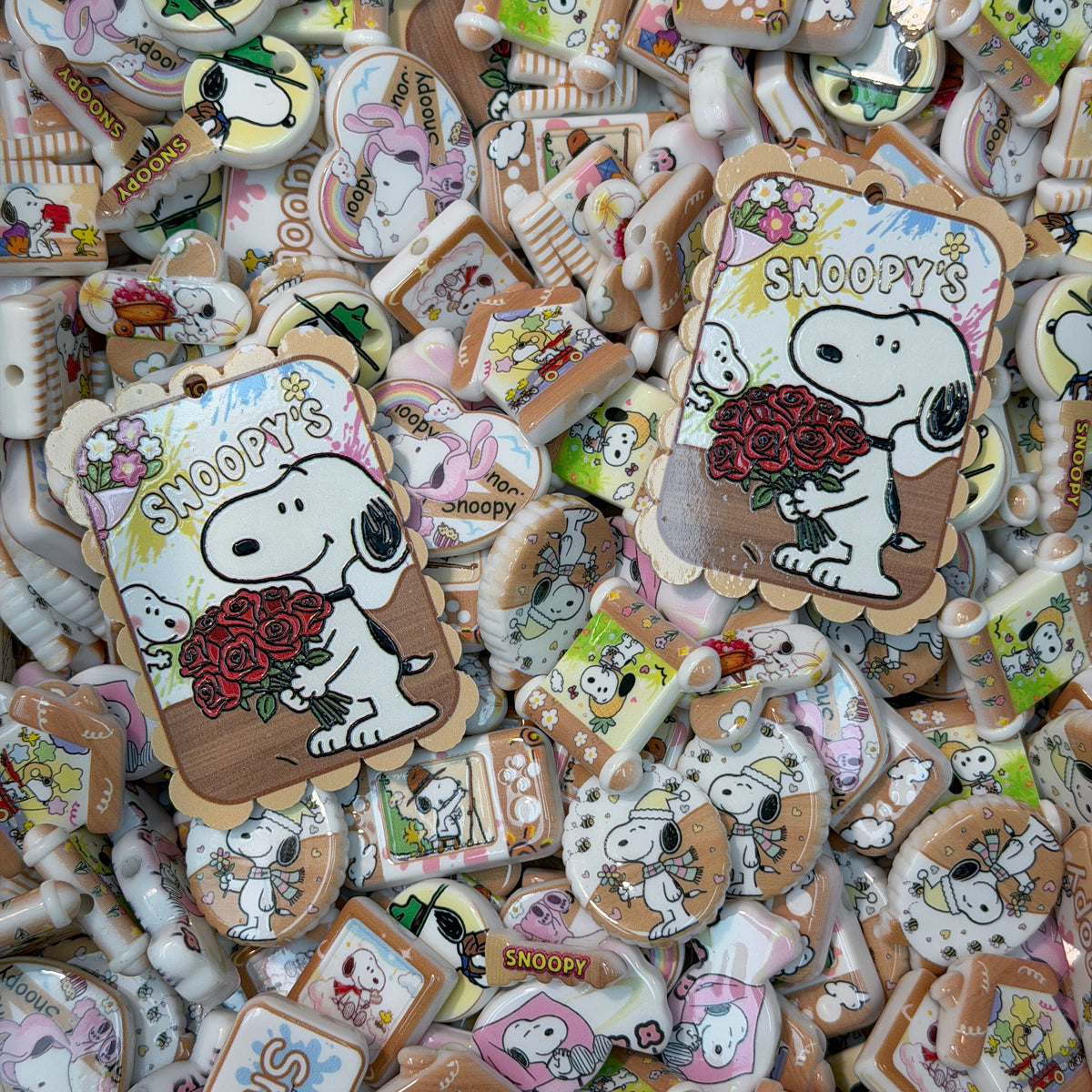 Acrylic beads-Snoopy(for phone chains, beadable pens, keychains)