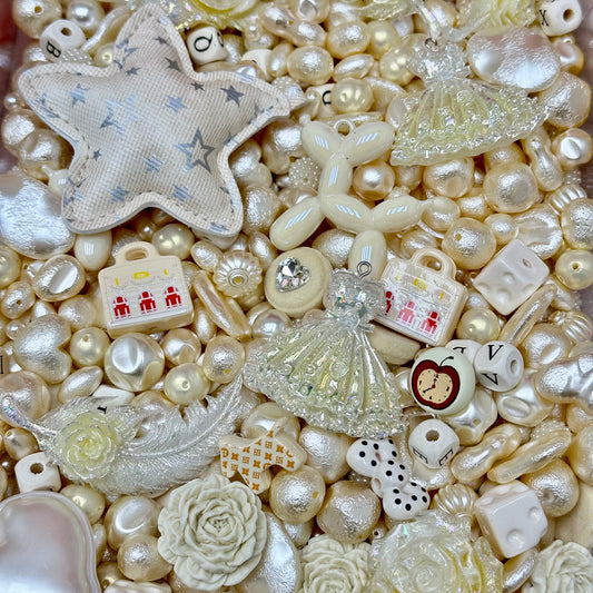 Acrylic beads-Pears  (for beadable pens, keychains, phone chains)